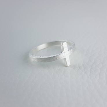Bague croix en argent Brossé 925